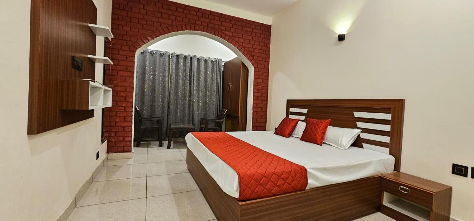 Golden Himalaya Homestay Kausani Dış mekan fotoğraf